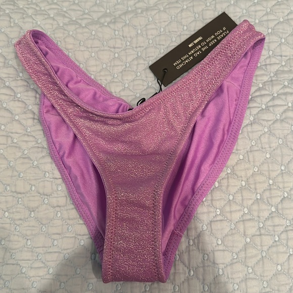 Perfect condition Triangl set! - Picture 2 of 7